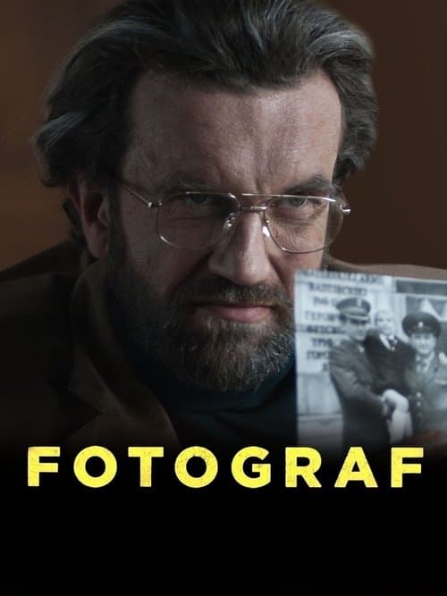 The Photographer — poster